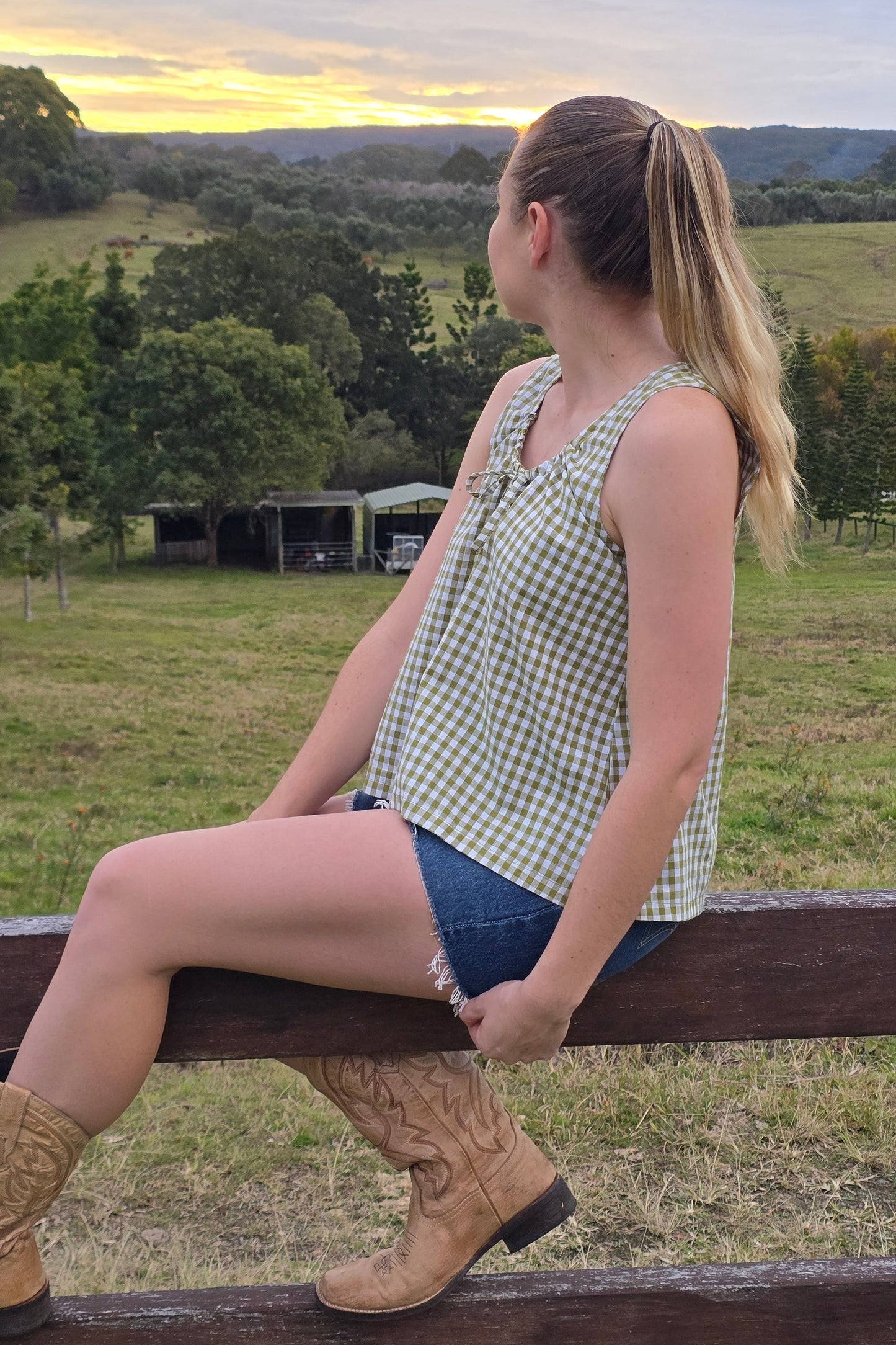 Sweet Clover Top